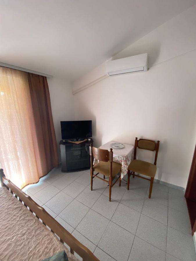 Apartments Kalluka スヴェティ・ステファン エクステリア 写真