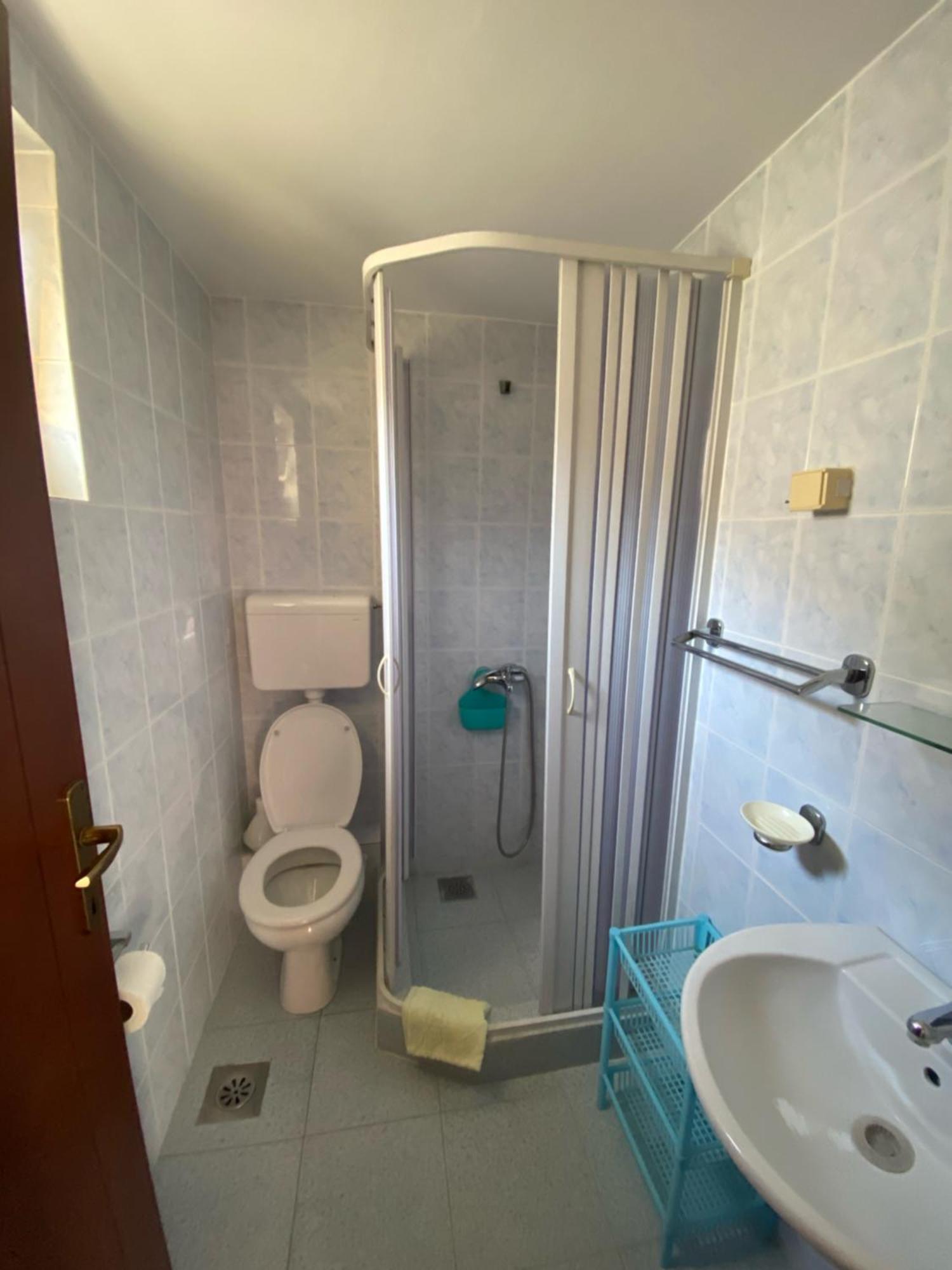 Apartments Kalluka スヴェティ・ステファン 部屋 写真